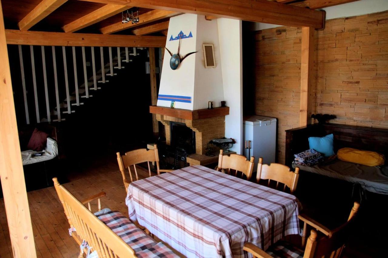 Old Fane'S Lodge Marasu Ngoại thất bức ảnh