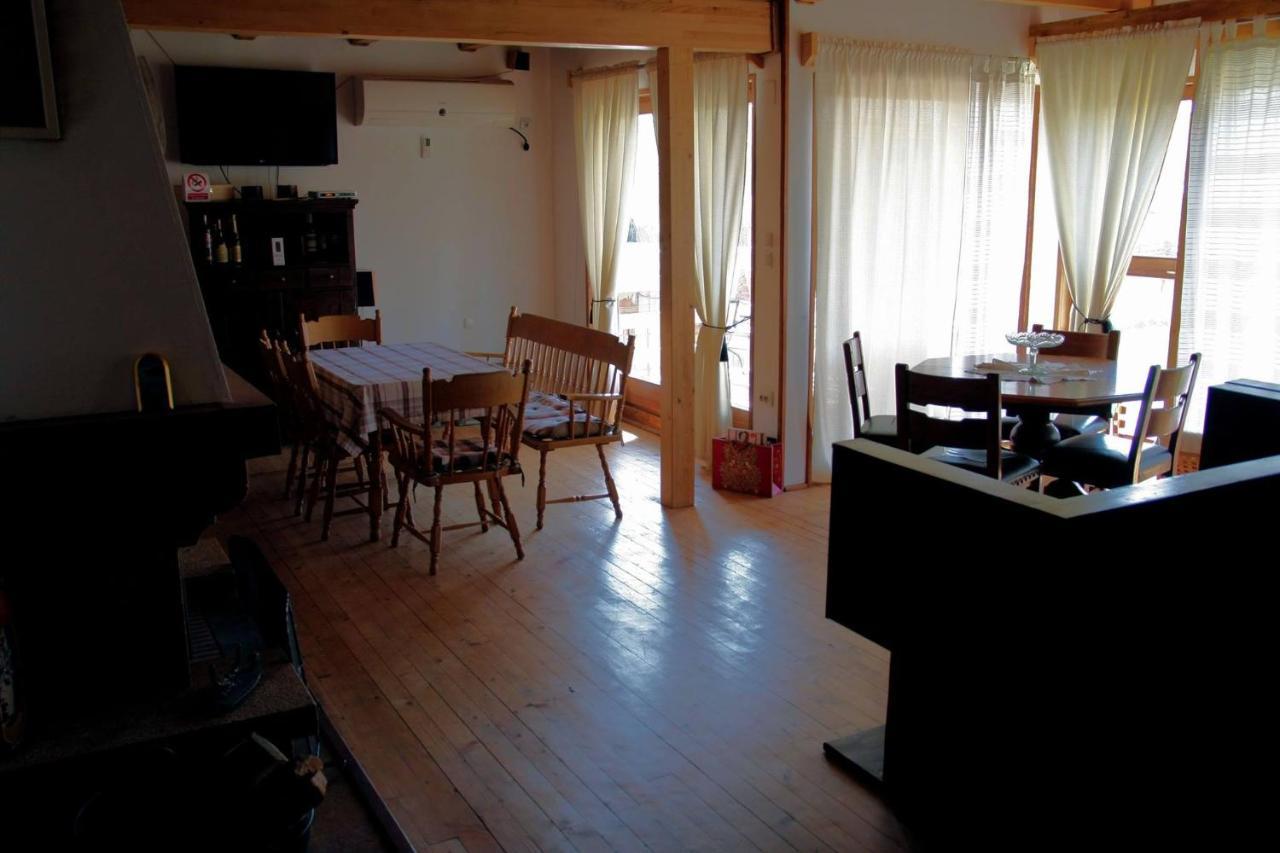 Old Fane'S Lodge Marasu Ngoại thất bức ảnh